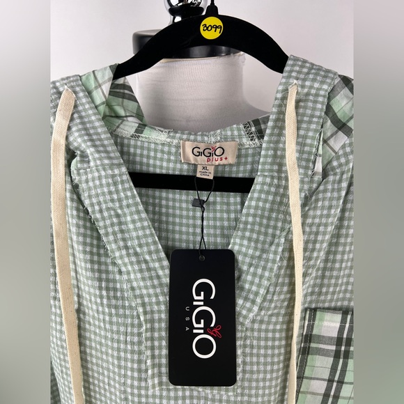 💚 3099. Plaid Oversized Hooded Rolled Sleeve Top - Picture 5 of 6